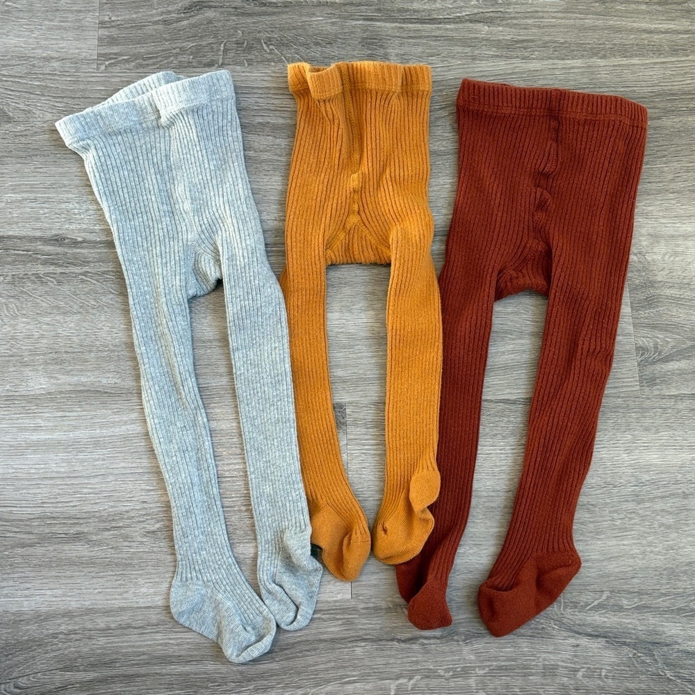 Baby girls ribbed footed leggings